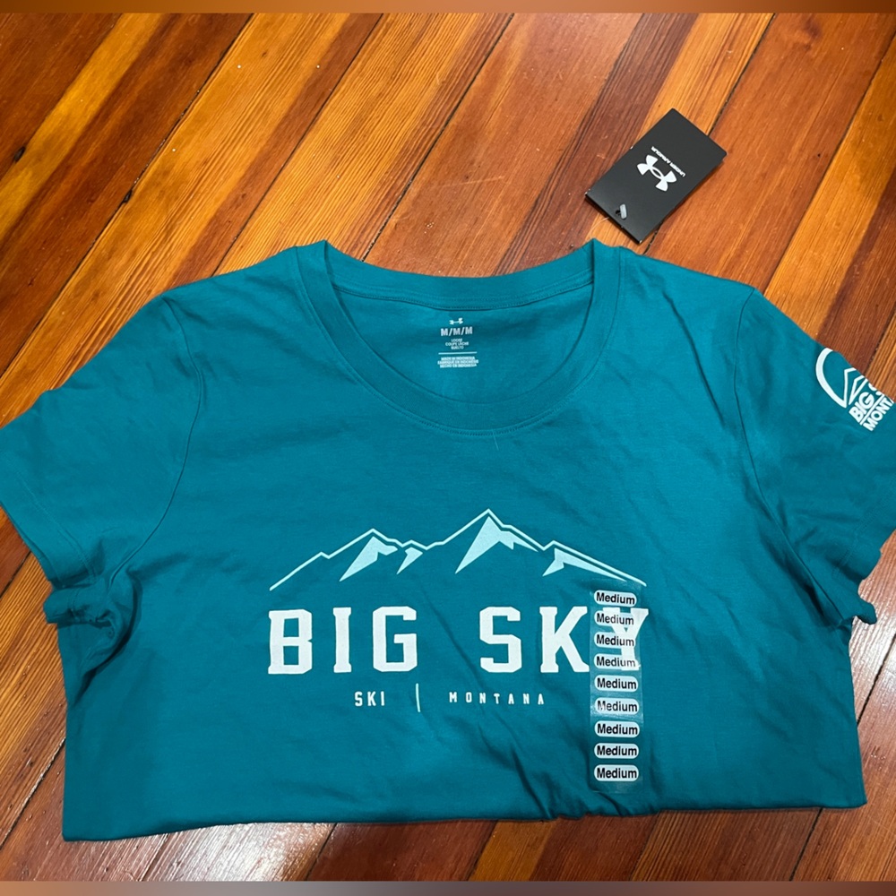 BIG SKY Ski Montana UNDER ARMOR  Womens Medium Relaxed Tee